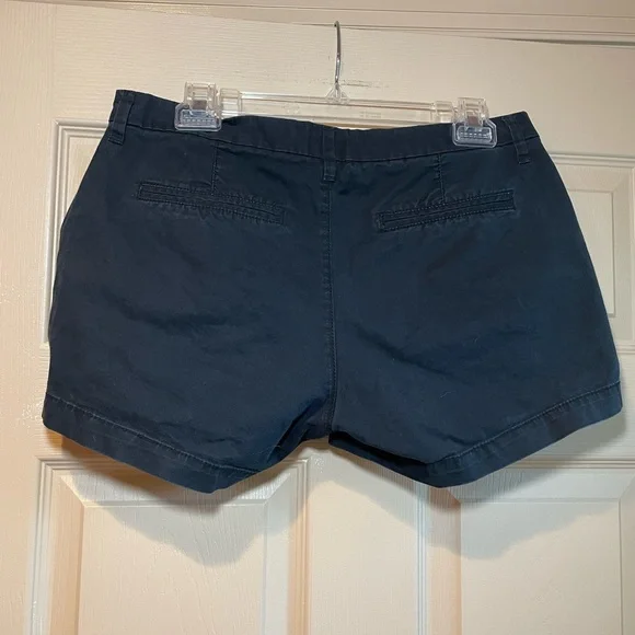 Old Navy Black Shorts, Size‎ 4 - Picture 8 of 8